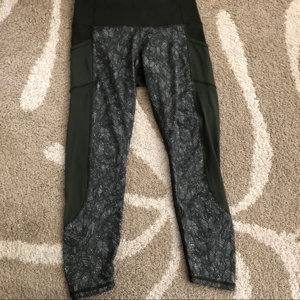 Lululemon leggings army green with sheer panels 10